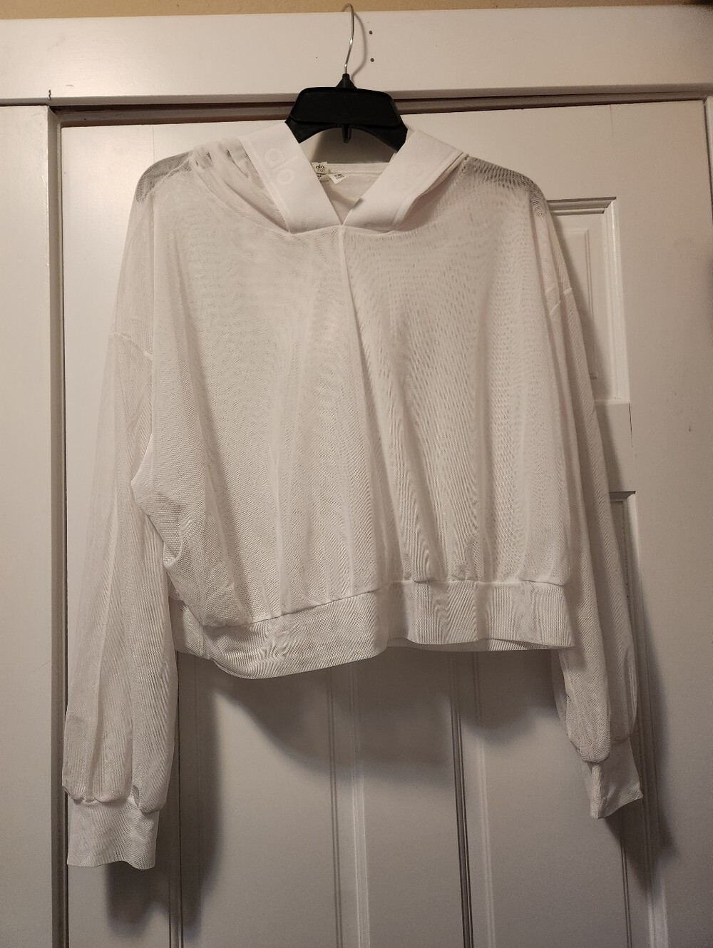 ✨️✨️Alo Yoga Sheer Hoodie White Medium